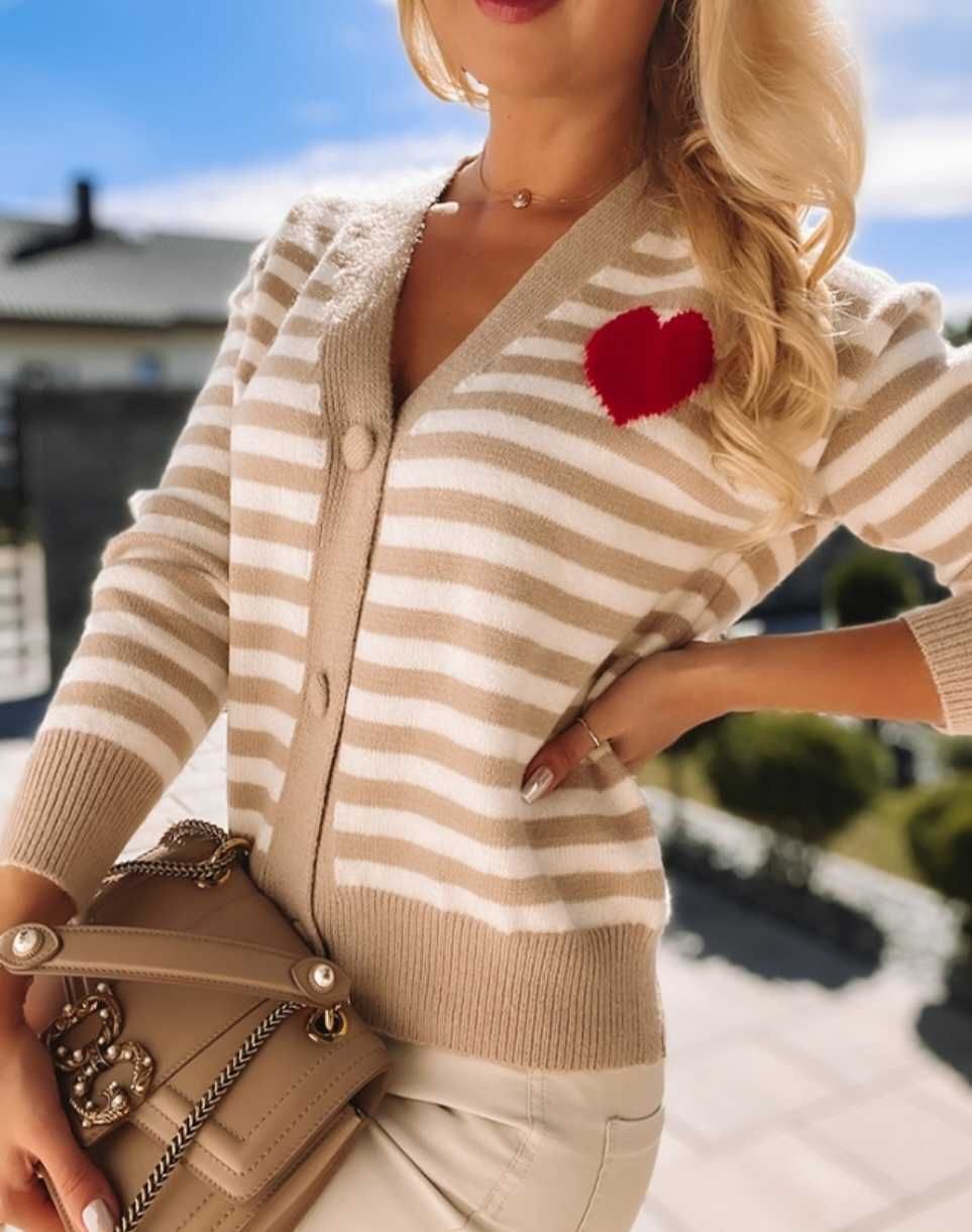 Nowy sweterek w paski M serce na guziki kardigan 38 Walentynki  miękki