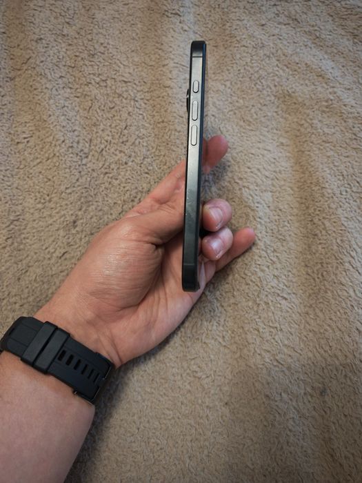 Продам Iphone 16 pro 128 RSIM опис