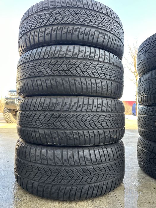 275/45/20 Pirelli Scorpion Winter* RUN FLAT