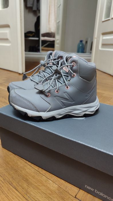 Хайтопи New Balance оригінал для дівчинки 29 розмір