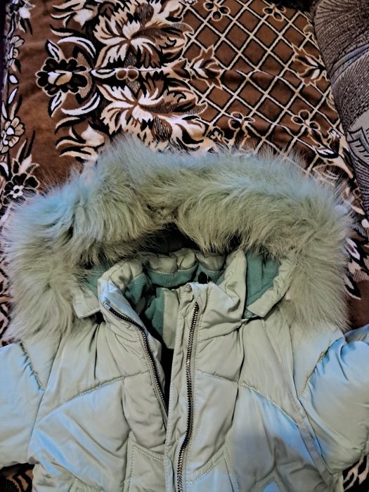 Зимова куртка для дівчинки