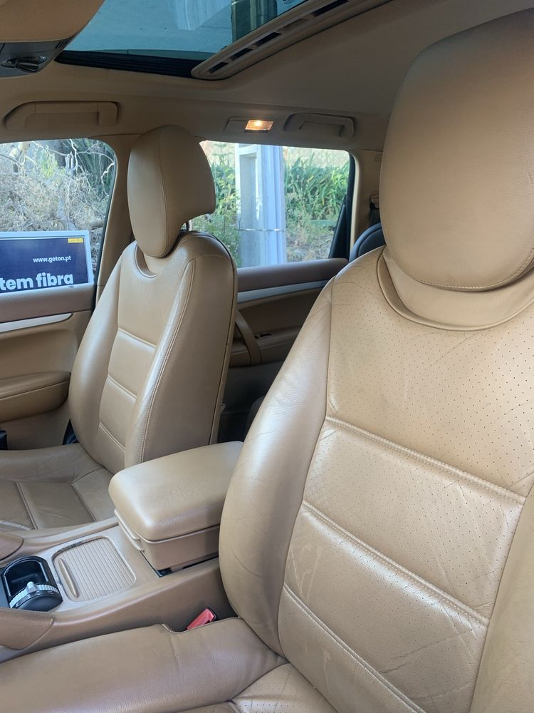 Porsche Cayenne 3.2 triptonic