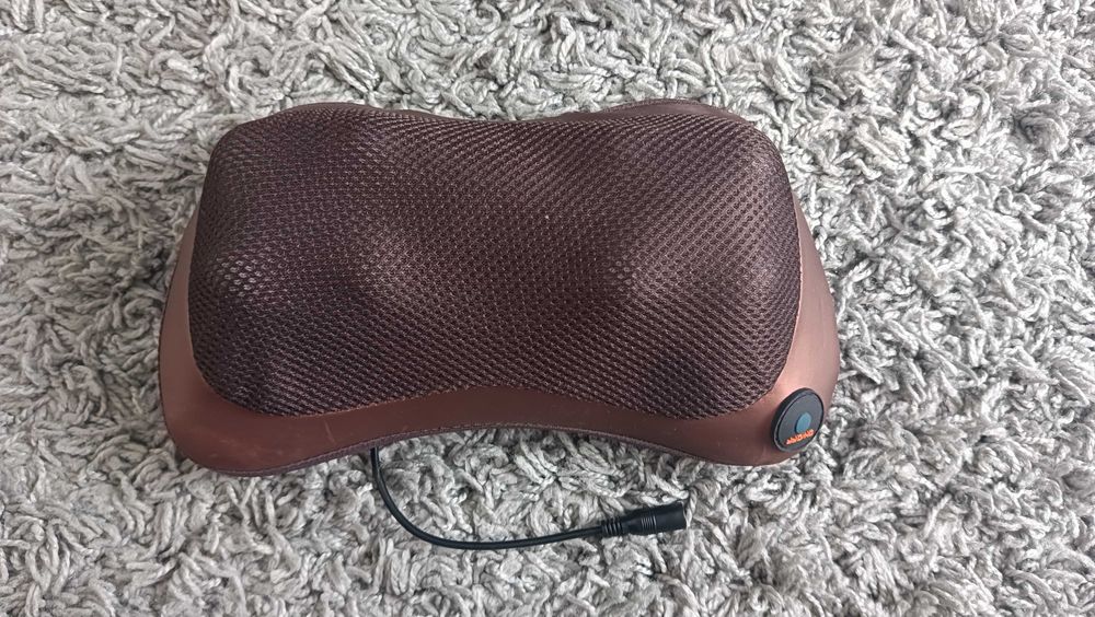 Masażer Car And Home Massage Pillow CHM-8028 12v