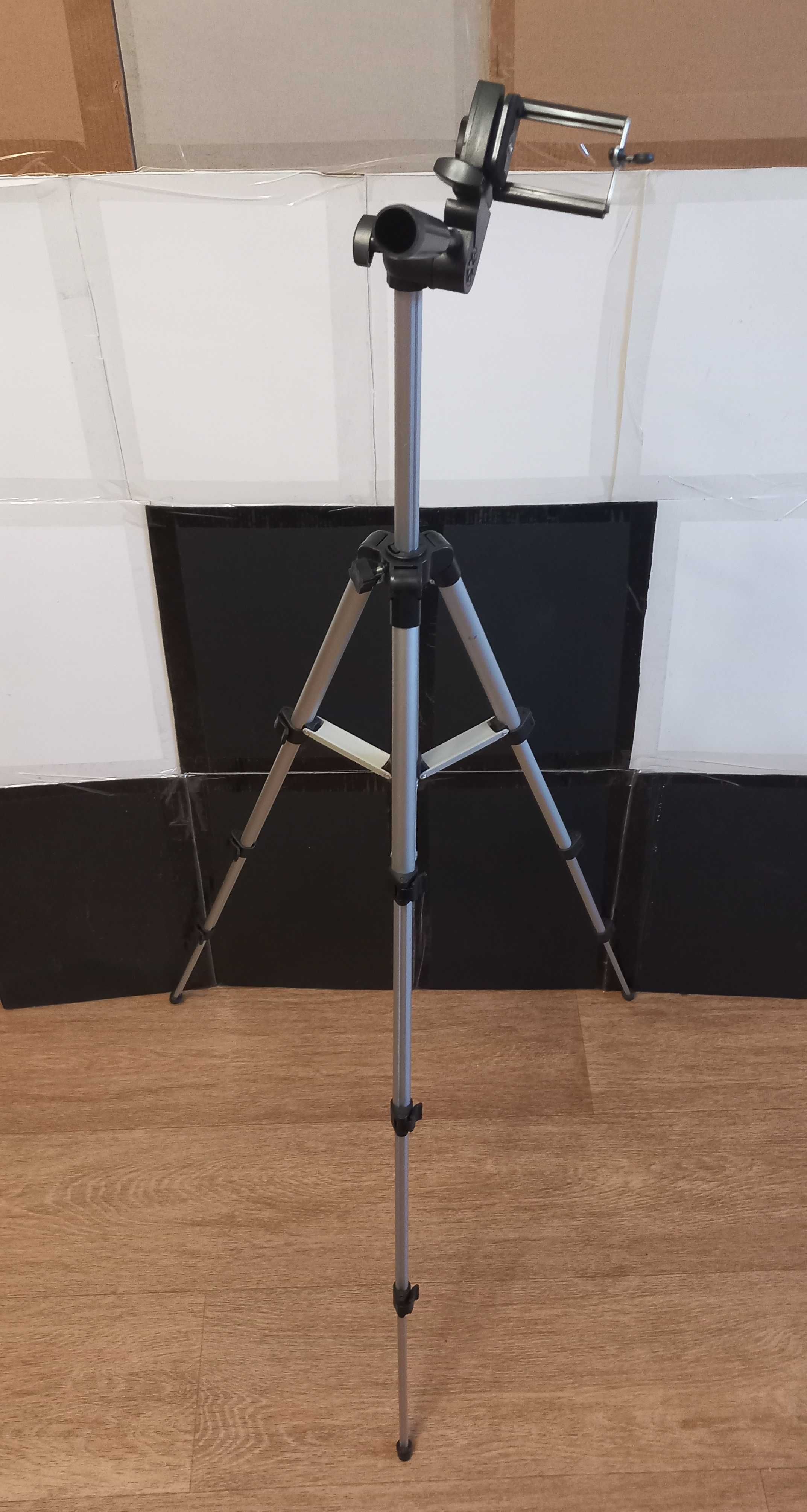 алюминевый штатив для телефона, фото видео камеры тринога TriPod 3110