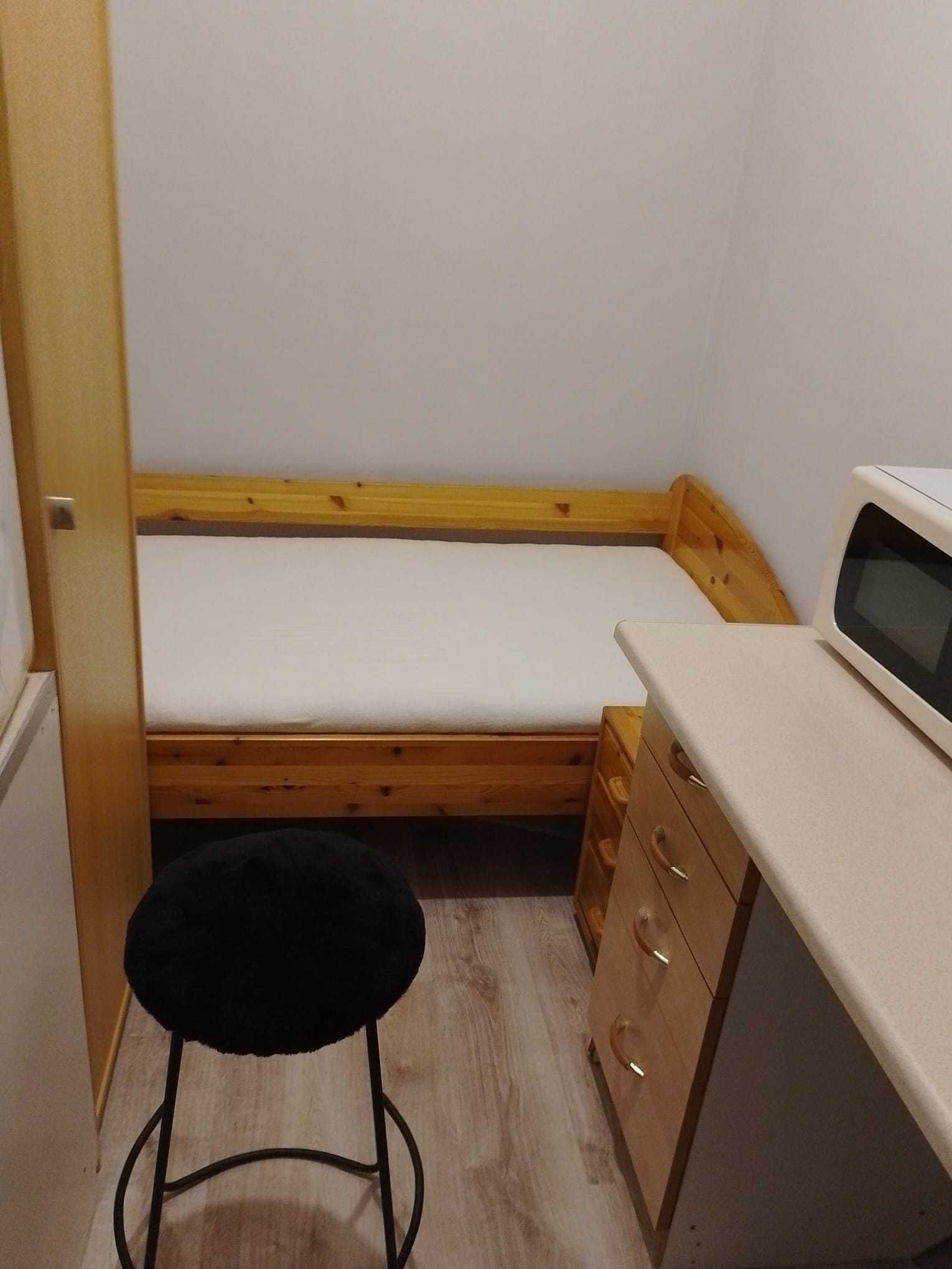 Pokój do wynajęcia z osobnym wejściem