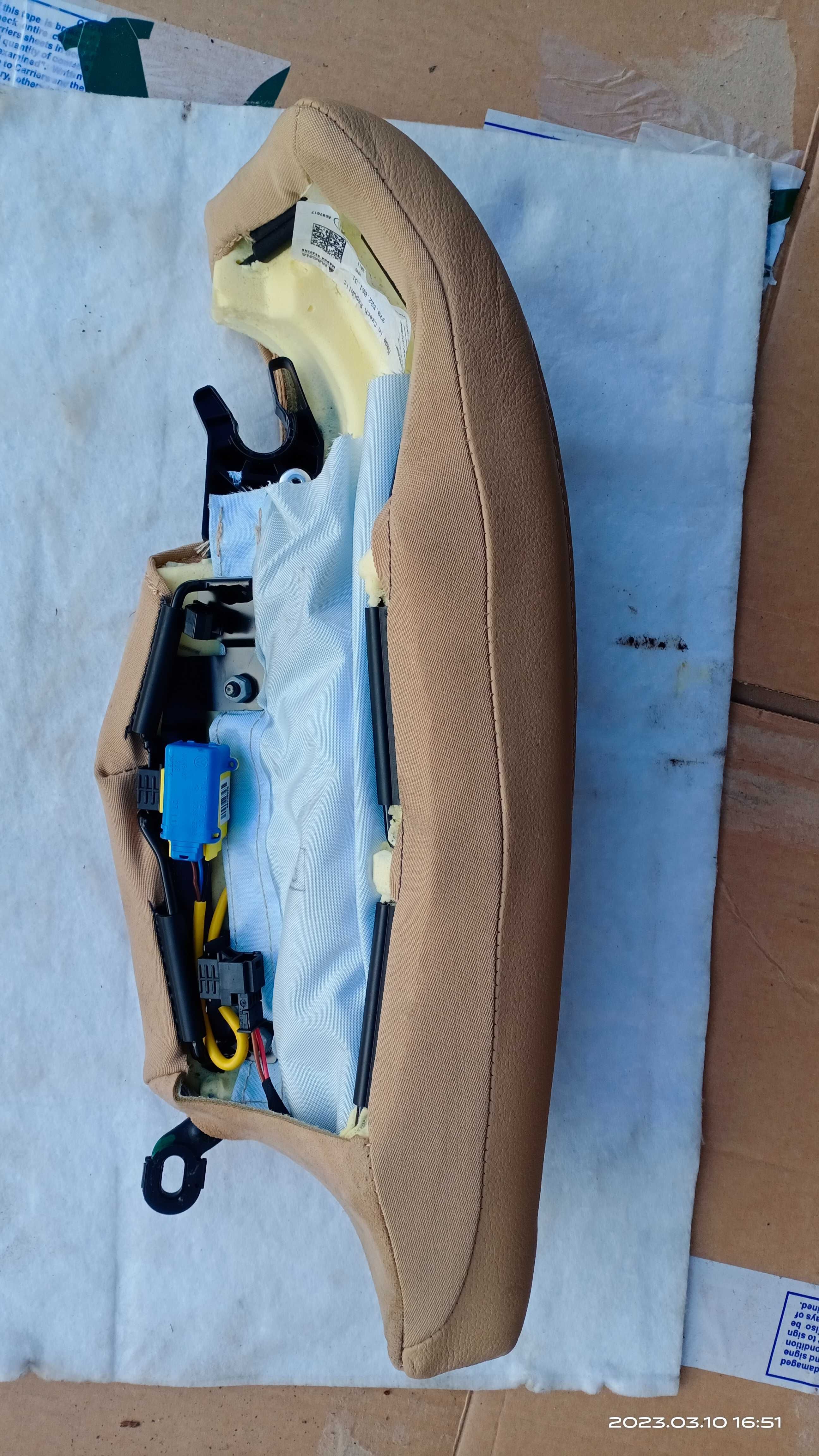 Подушка заднего сиденья левая airbag беж Porsche Panamera Панамера