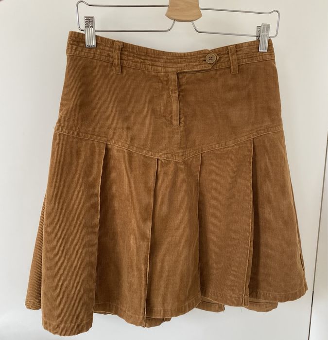 Sztruksowa spódniczka