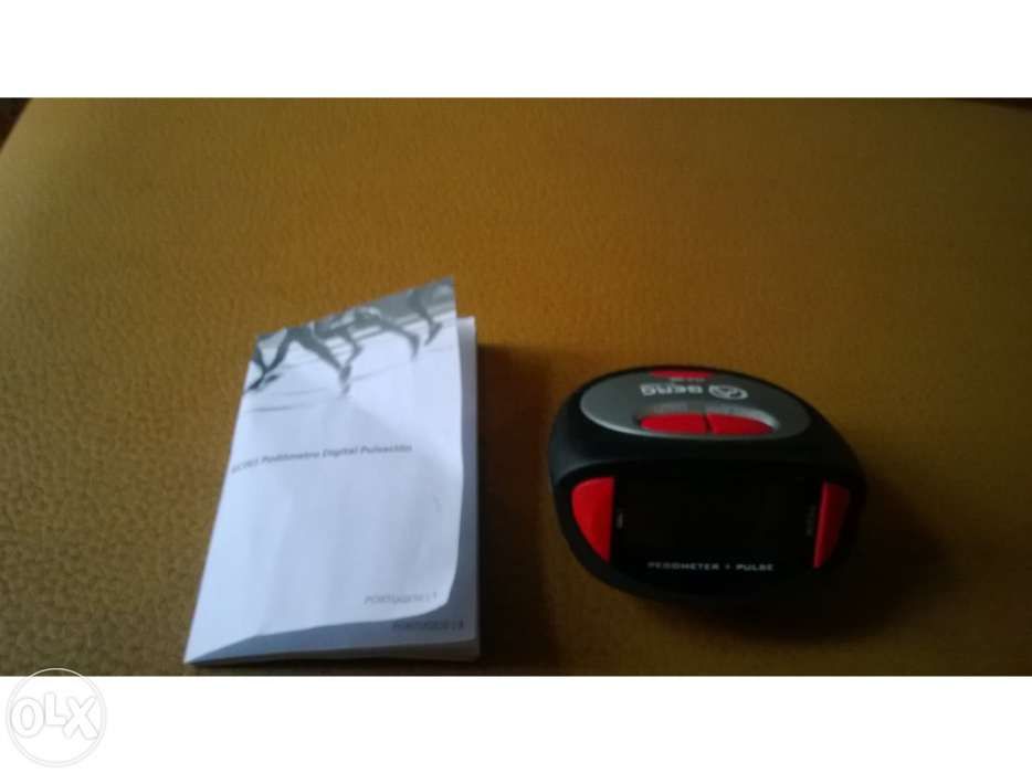 Pedómetro Berg digital lcd novo