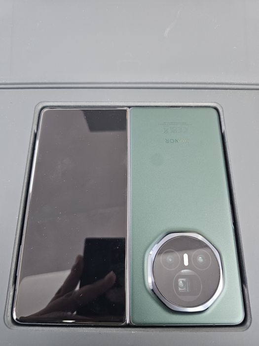 Honor magic V3..512/12