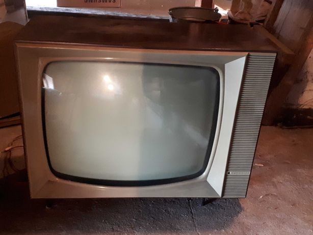 Stary telewizor Topaz 23