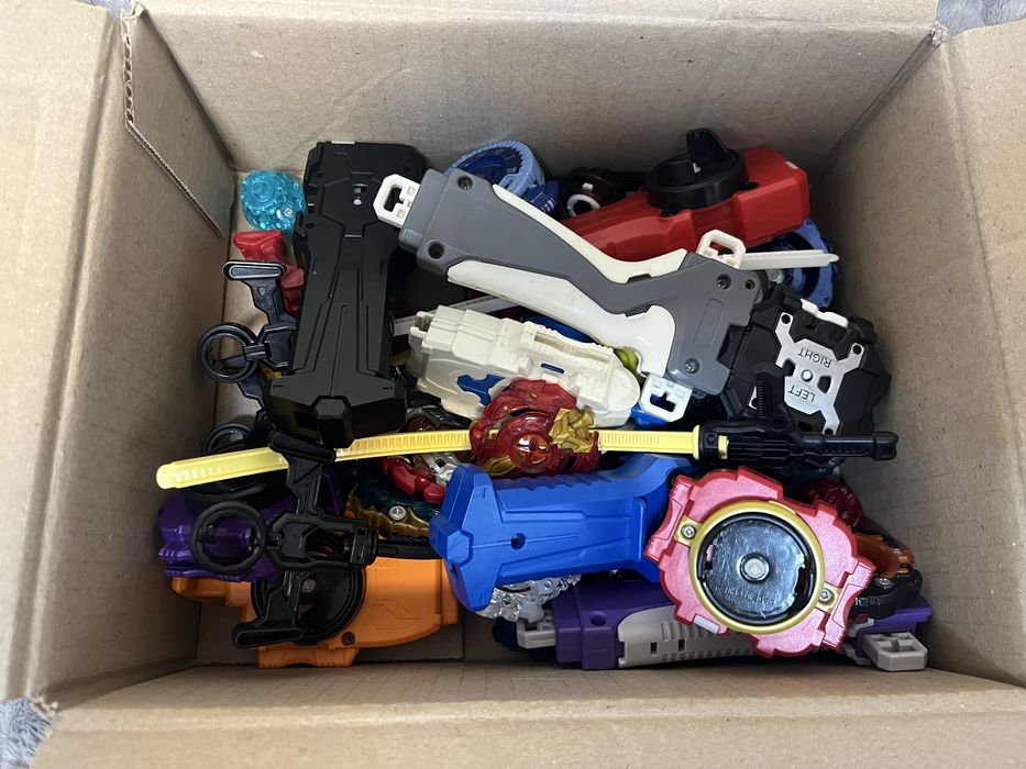 Бейблейди та пускачі