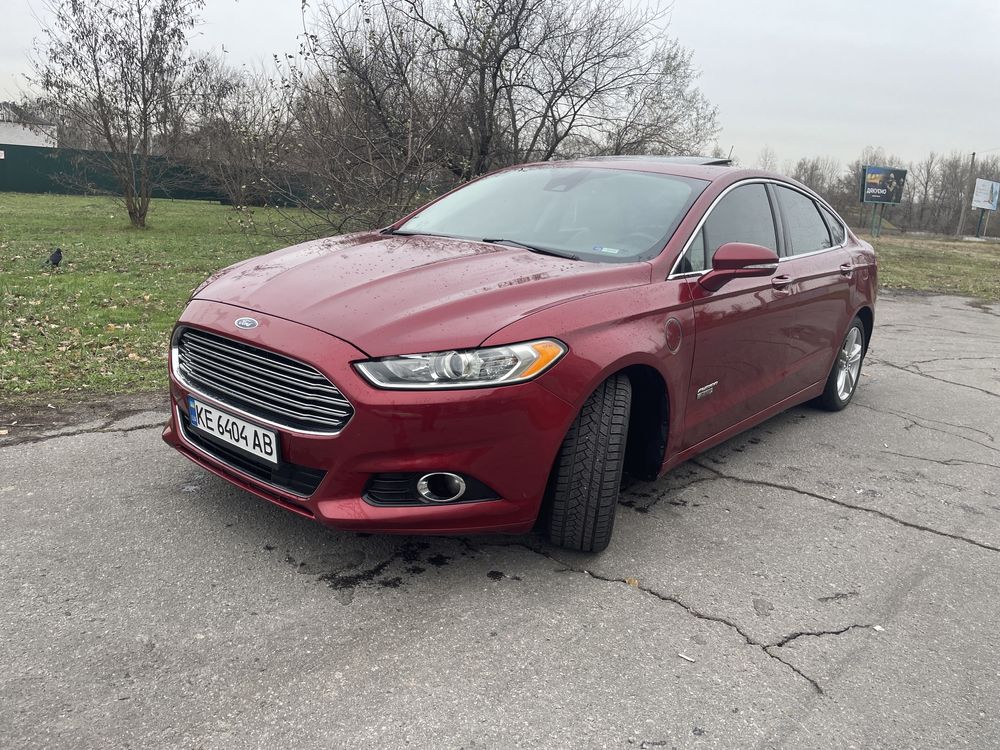 Продам Ford Fusion 2015р Plug in Hybrid