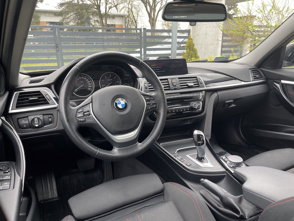 BMW F30 330d 2016