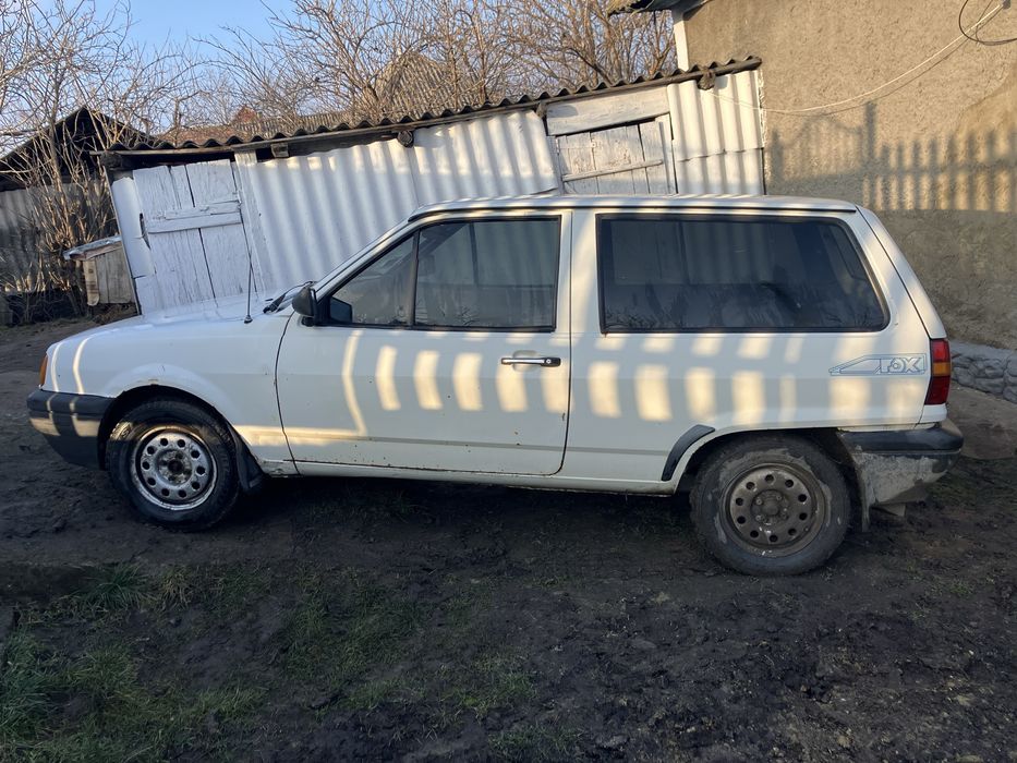 Volkswagen Polo 1991 Читайте опис