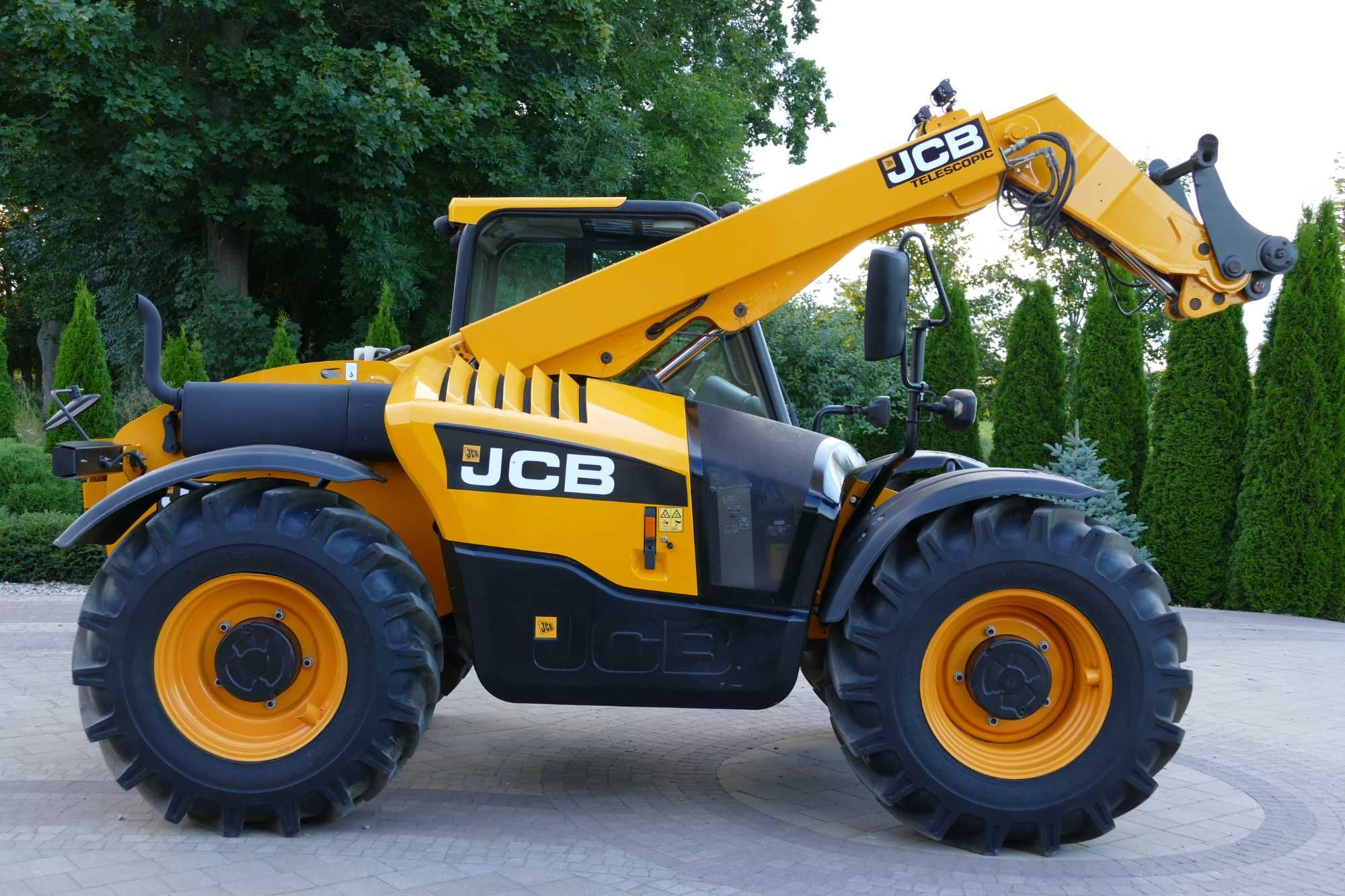 ładowarka teleskopowa jcb 526 56 agri plus