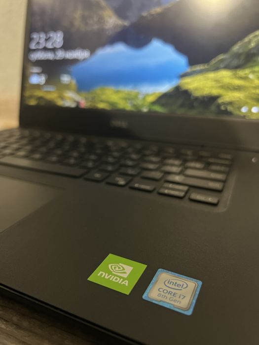 Dell Latitude 3400/ i7-8565U/16гб ОЗУ