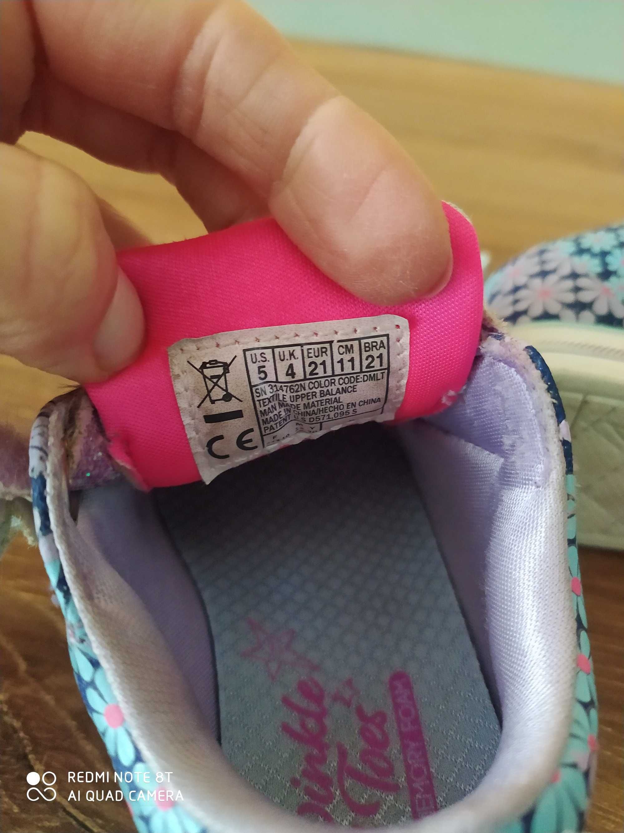Buty na rzepy dla dziewczynki