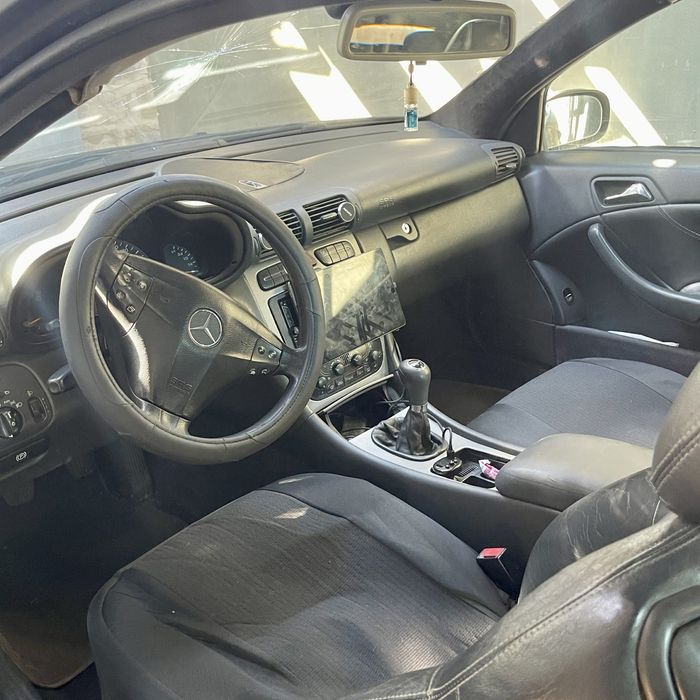 Mercedes w203 c220cdi