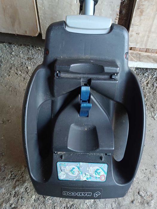 Fotelik maxi Cosi plus baza