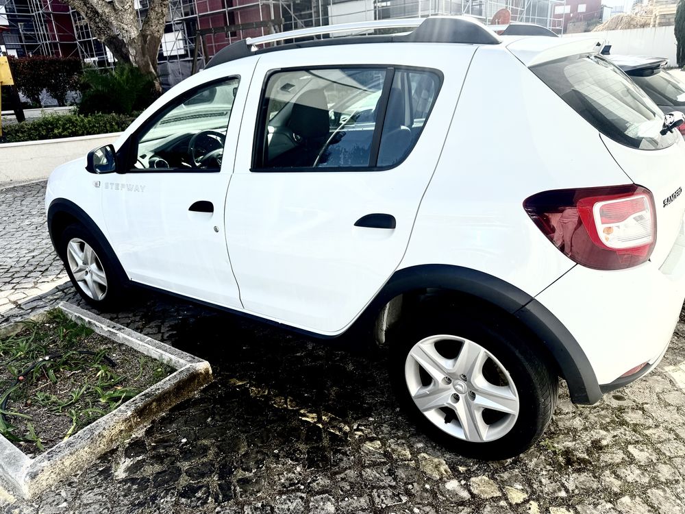 Dacia STEPWAY super economico em excelente estado