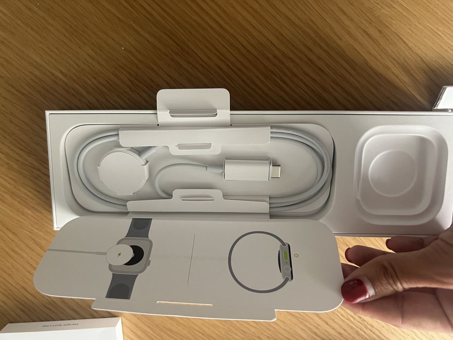 Apple Watch SE GPS+Cellular 44mm Meia-Noite, Bracelete Meia-Noite