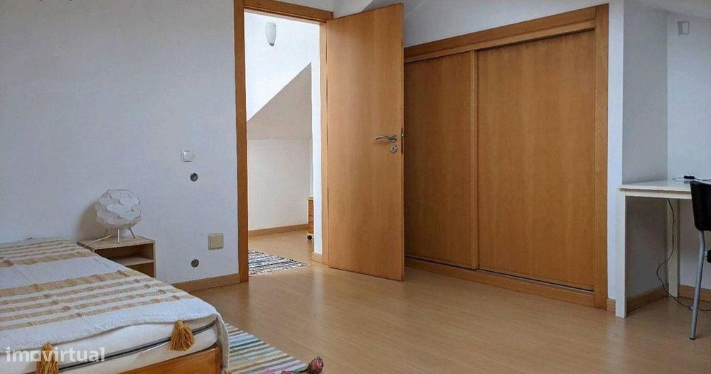 449129 - Quarto com cama de solteiro em casa...