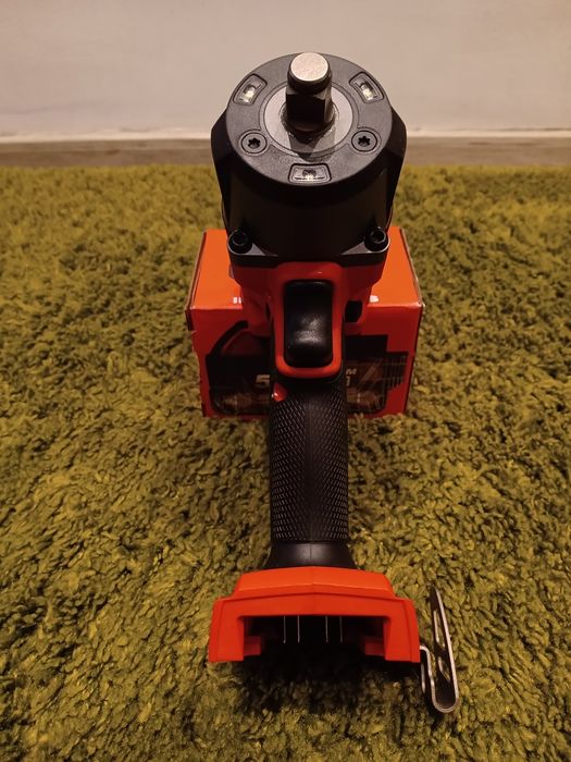 Акуммуляторний ударний гайковерт Milwaukee M18 FUEL FMTIW2F12 NEW