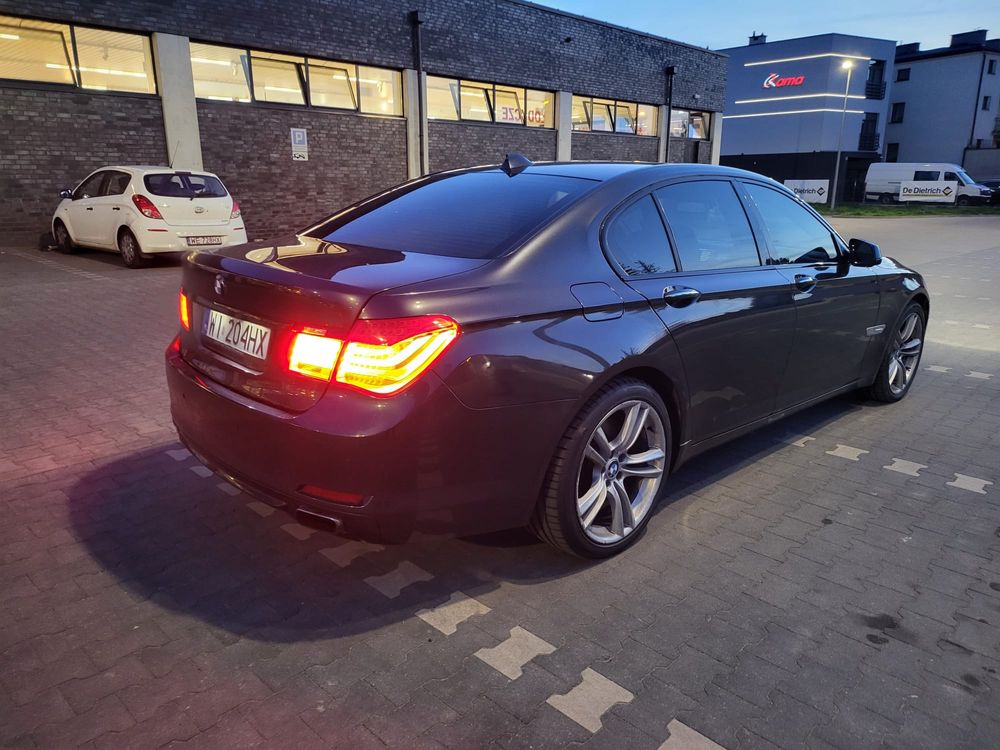 Bmw 750 uszkodzona panewka