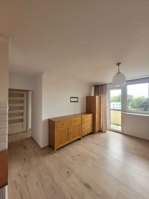 Sprzedam 2 pokoje w centrum , Wyzwolenia,balkon,ogrzewanie miejskie