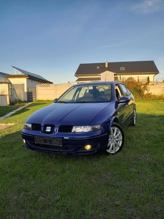 Seat Leon 2004r 16 16v 105KM  Benzyna Klimatronic Alu 17 z Niemiec
