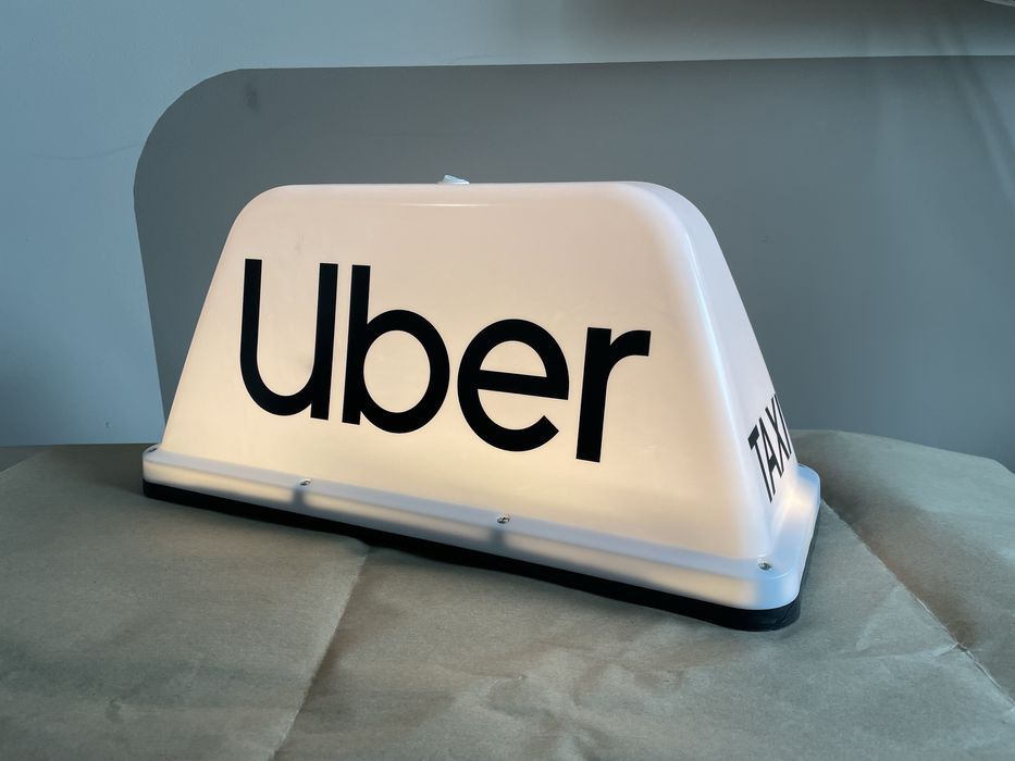 Lampa nocna taxi uber