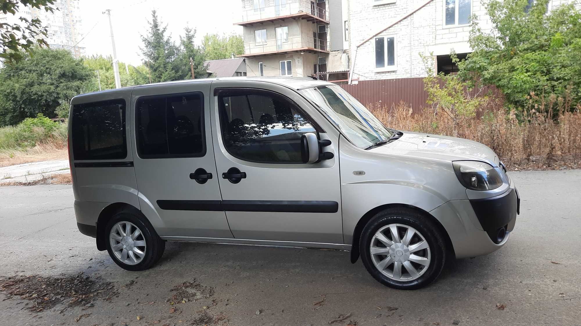 Fiat Doblo Panorama 2007 р 1.3 multijet