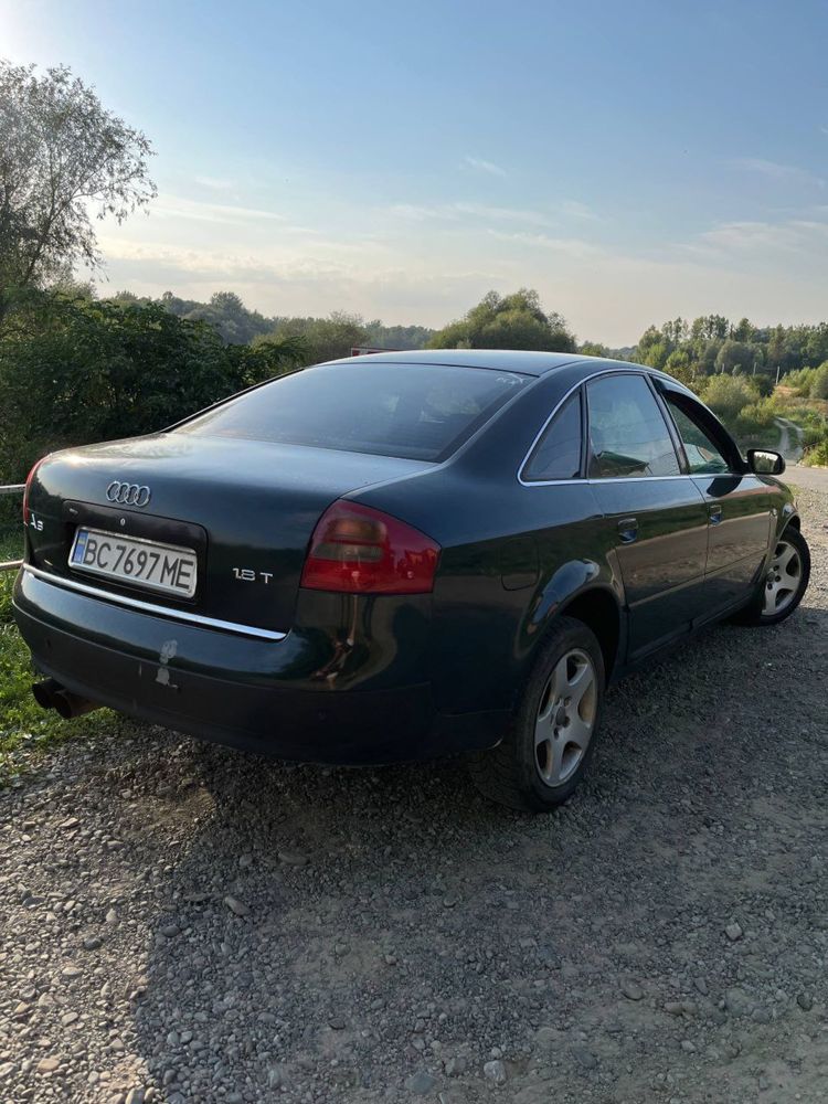 Автомобіль Audi A6c5