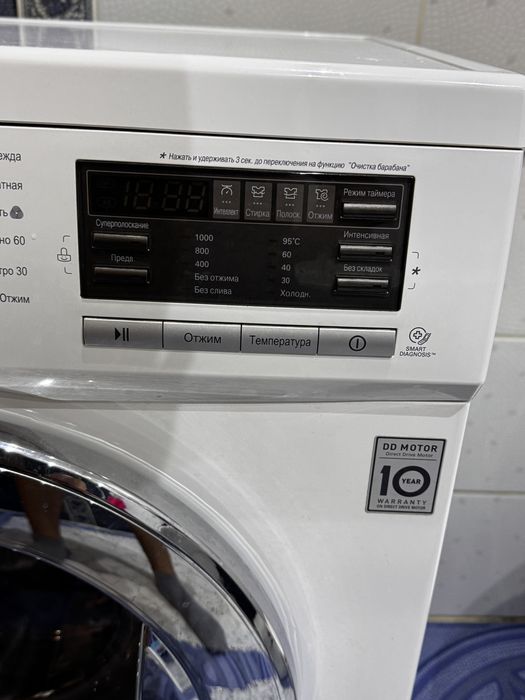 Продам вузьку фронтальну пральну машину LG F1096ND3 у хорошому стані