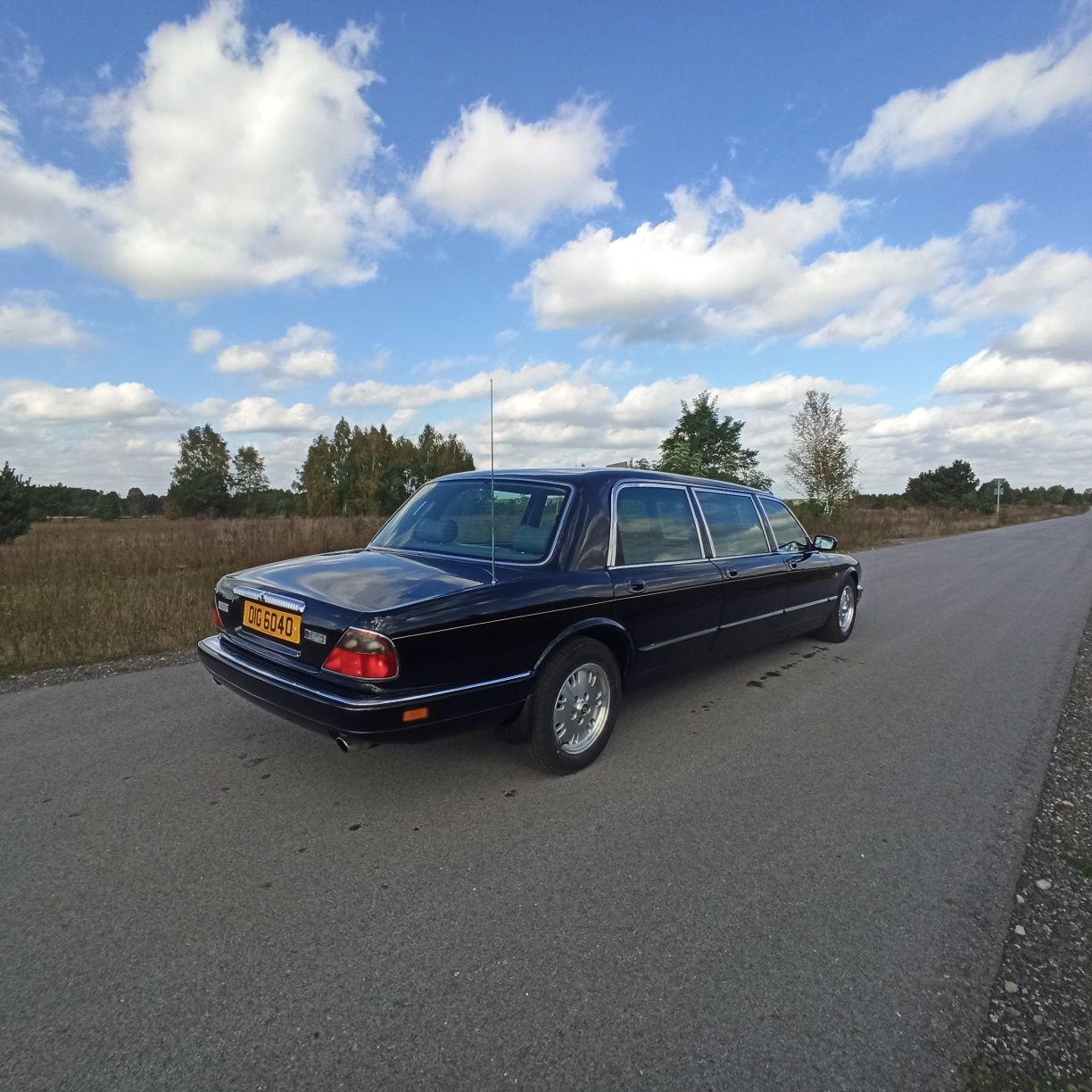 Daimler Jaguar 4.0 limuzyna