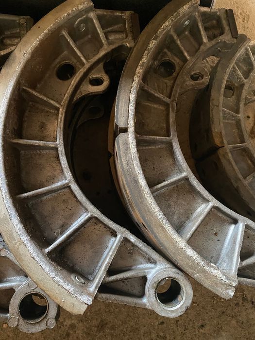 Продам колодки  зіл 131
