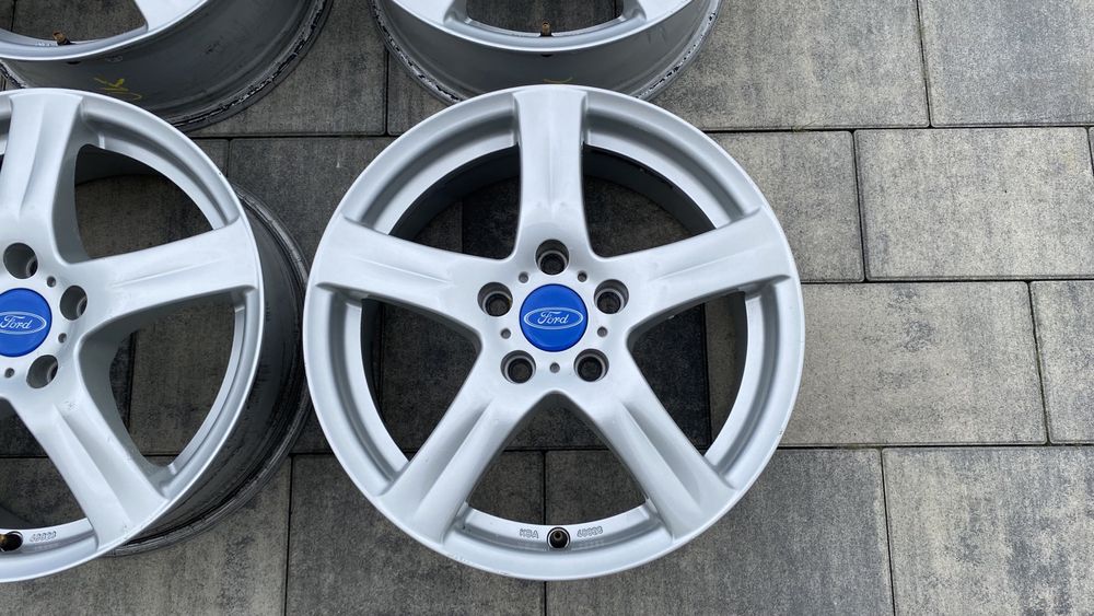 Felgi aluminiowe Enzo do Ford Mondeo 5x108 16 cali Focus C-Max Volvo