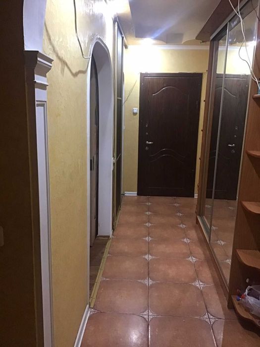 Сдам комнату для девушки на Бочарова/ Добровольского