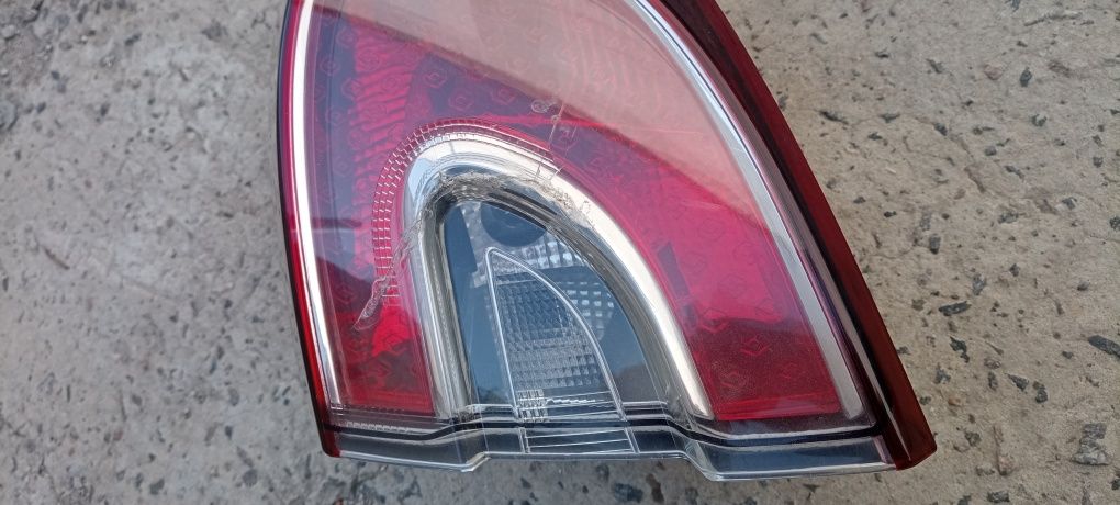 Фонарь задній правий Renault megane 3 універсал