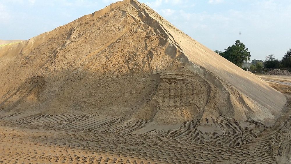 Piasek zasypowy, piach, żwir płukany, żwir gruby, pospółka.