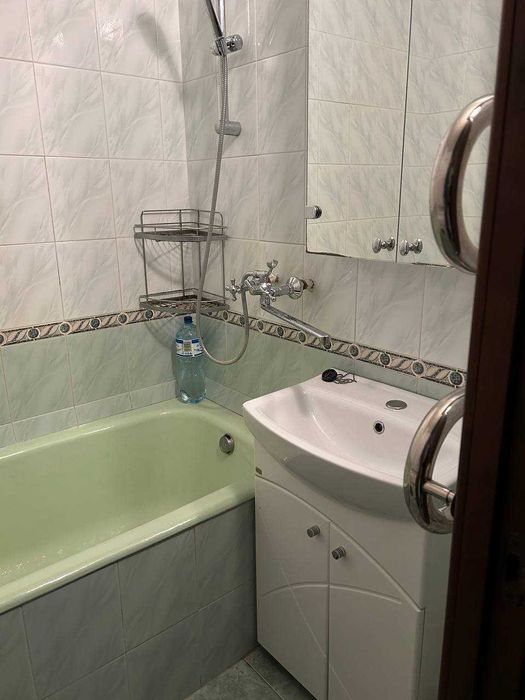 Аренда 2-х комнатной кварт Троещина Деснянский р-н ул.Закревского 87-В