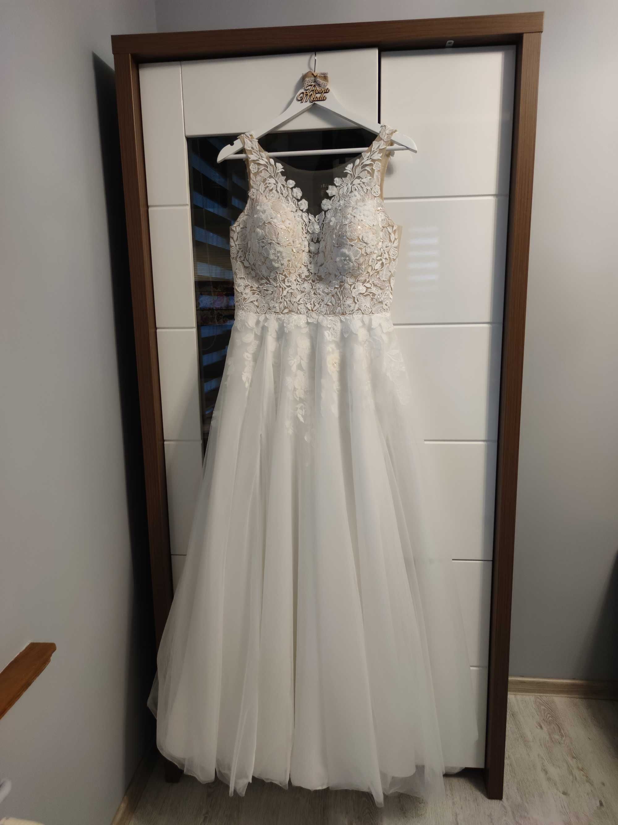 Piękna suknia Ślubna z Atelier Rosa