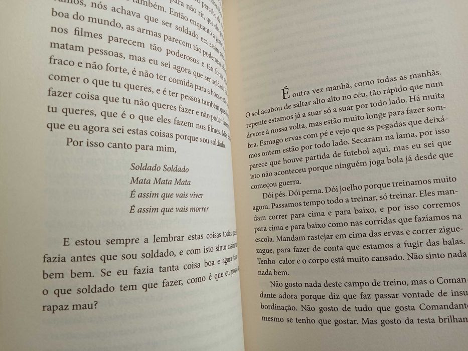 Uzodinma Iweala - Bestas de lugar nenhum