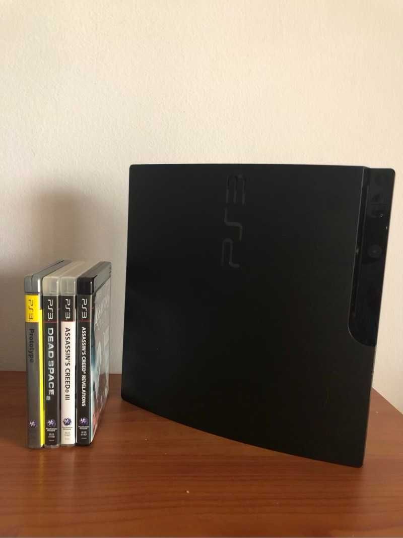 PlayStation 3 Slim (CECH-3004B
) com jogos