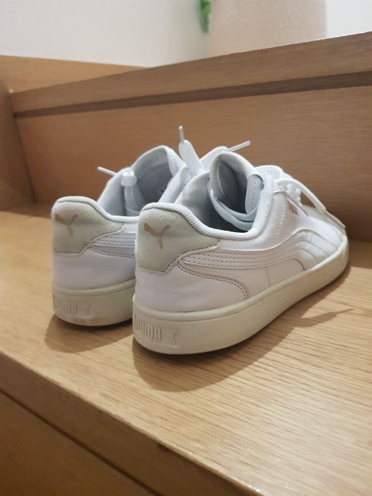 Sapatilhas Puma Tamanho 39