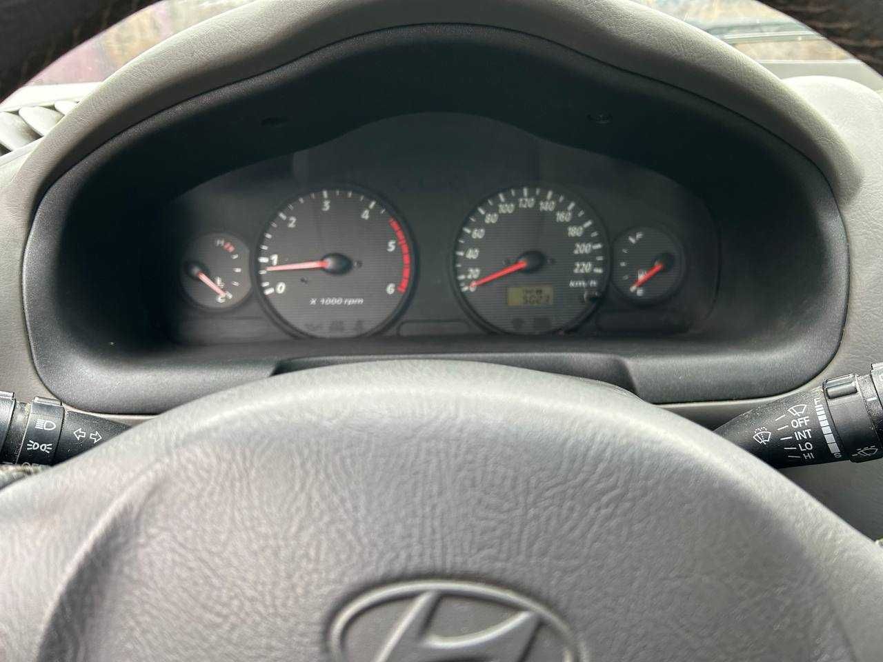 Бойова Hyundai Santa Fe 2001 2,0 дизель МКПП