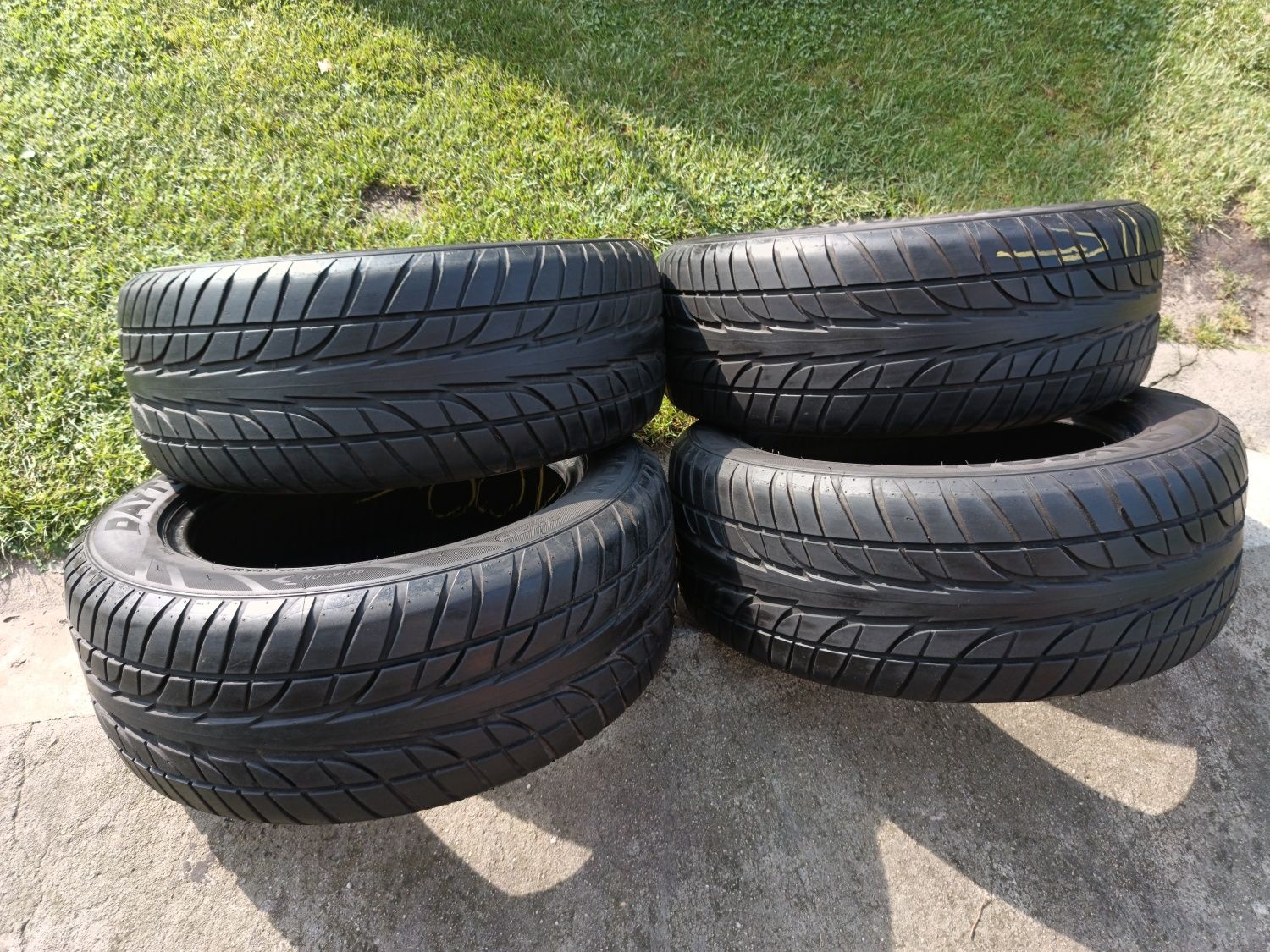 Opony letnie 225/55/R16 95W Dayton D 320