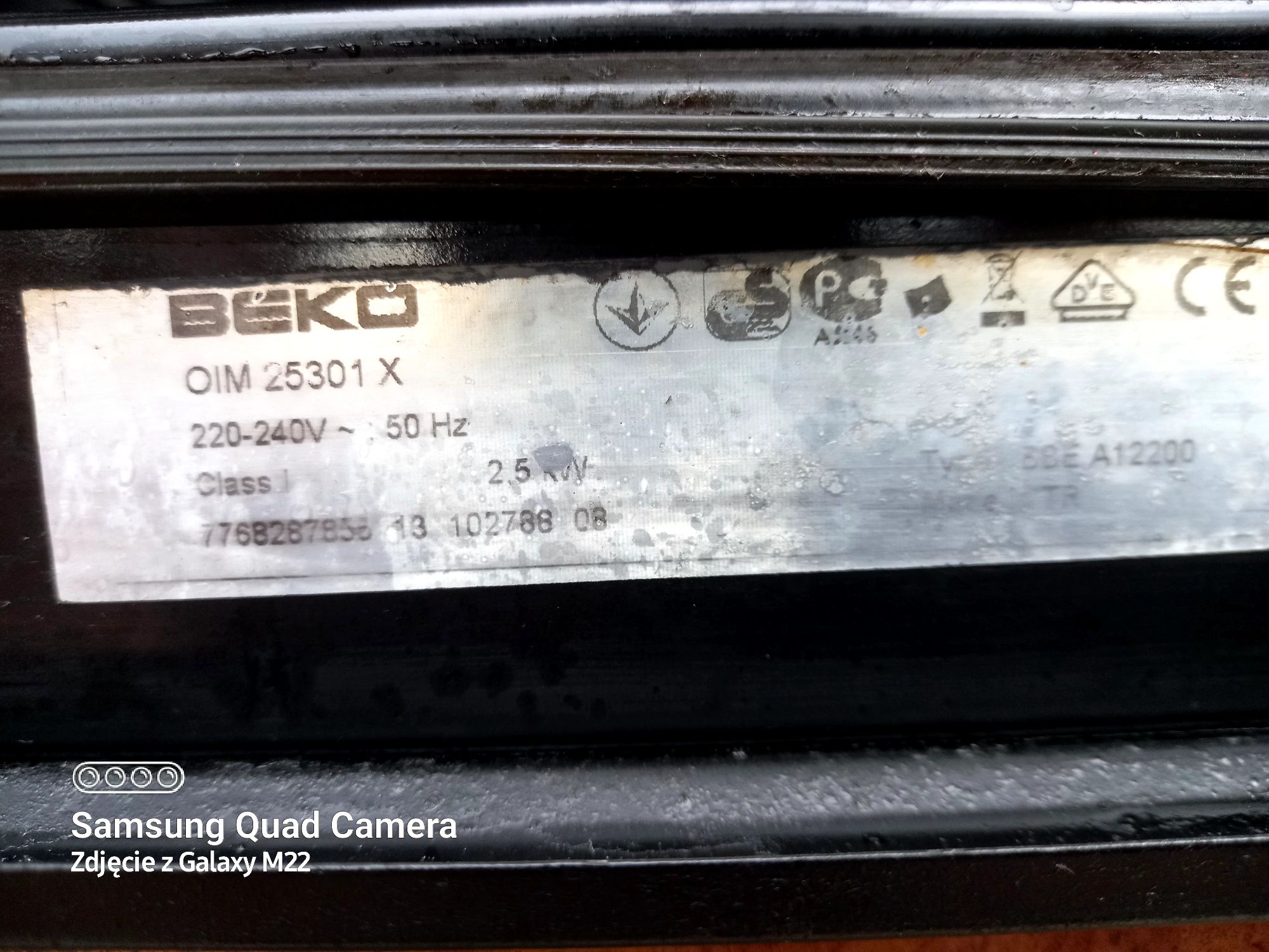 Zadbany piekarnik BEKO z termobiegiem