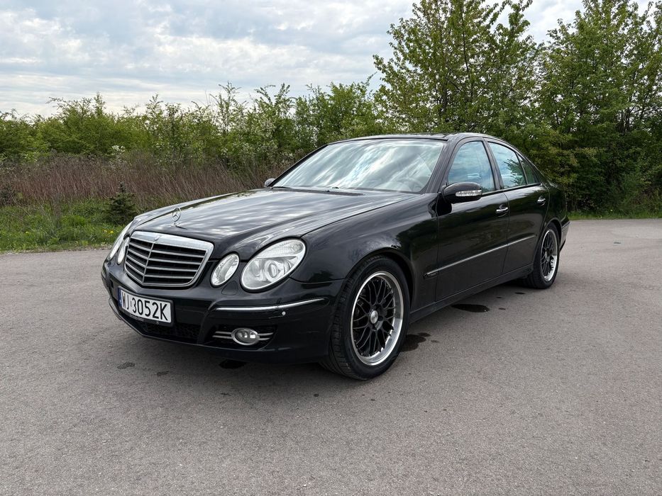 Mercedes-Benz Klasa E Mercedes-Benz W211 E500 5.0 V8