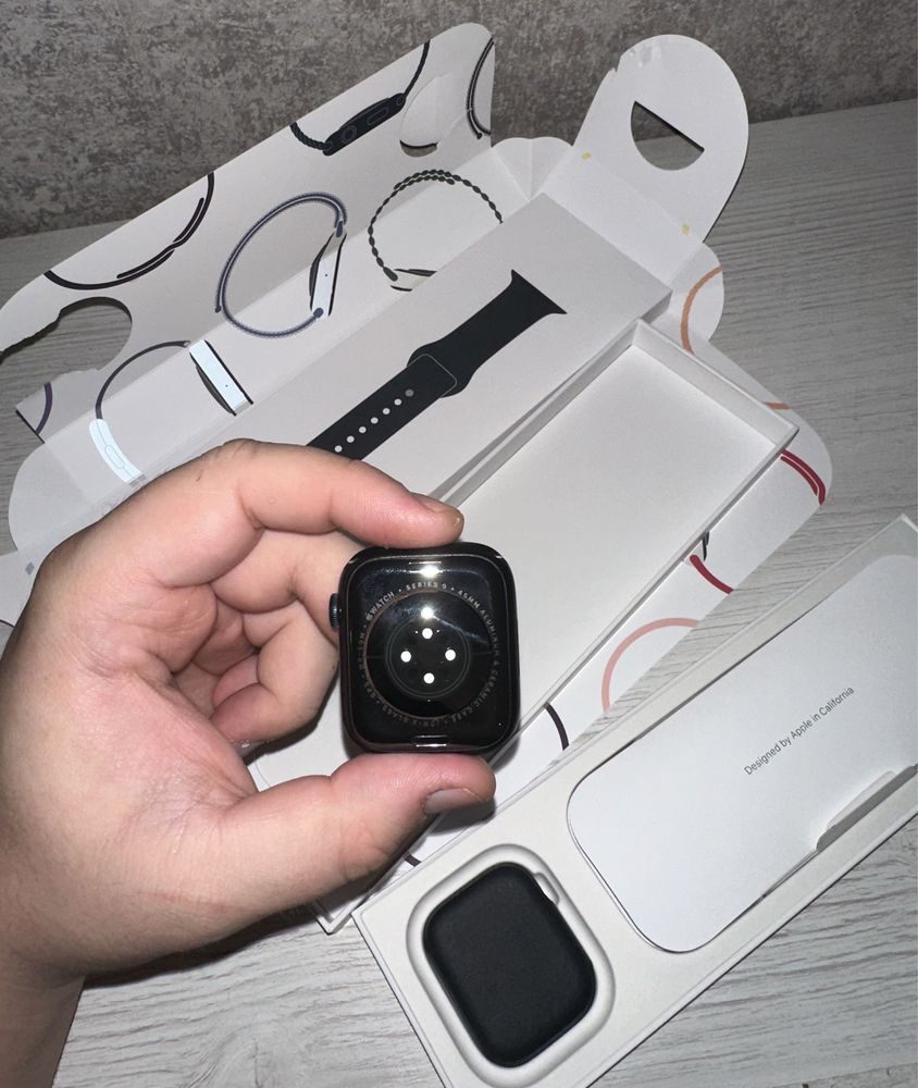 Apple Watch Series 9 45 mm Midnight Aluminium GPS Оригінал